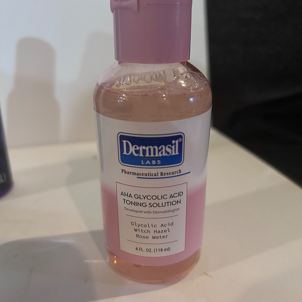 Dermasil AHA Glycolic Acid Toning Solution‎ 4 FL OZ With Witch Hazel Rose Water